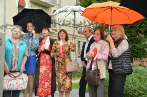 Deszcz to nie przeszkoda dla miłośników poezji